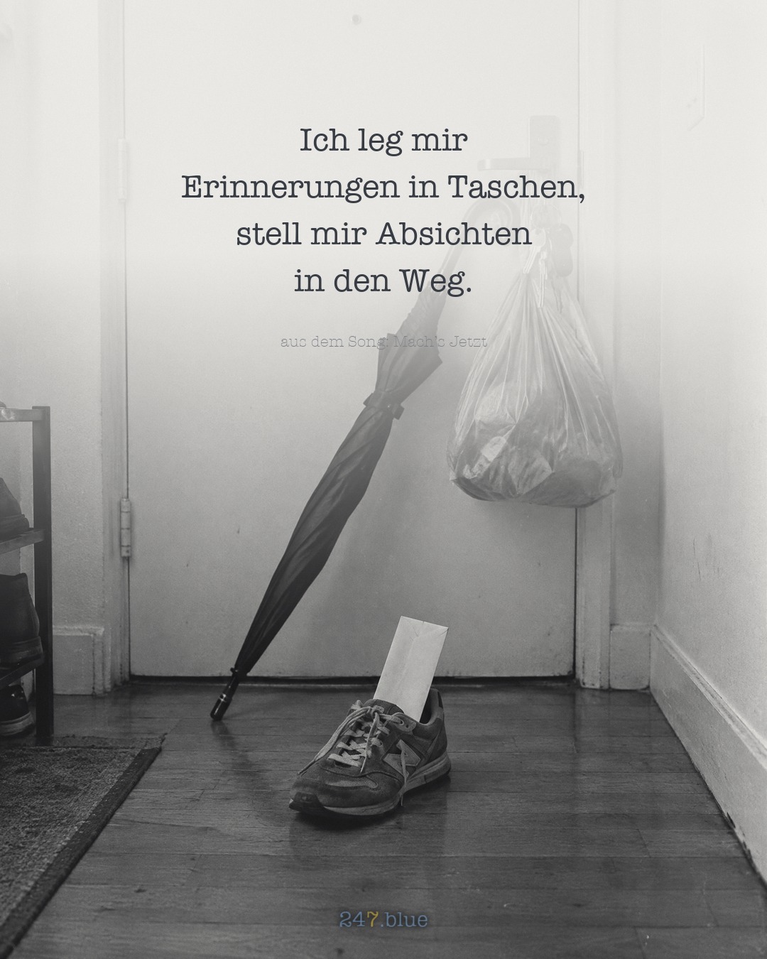 Bild zu „Mach’s Jetzt“ mit der Liedzeile: Ich leg mir Erinnerungen in Taschen, stell mir Absichten in den Weg.